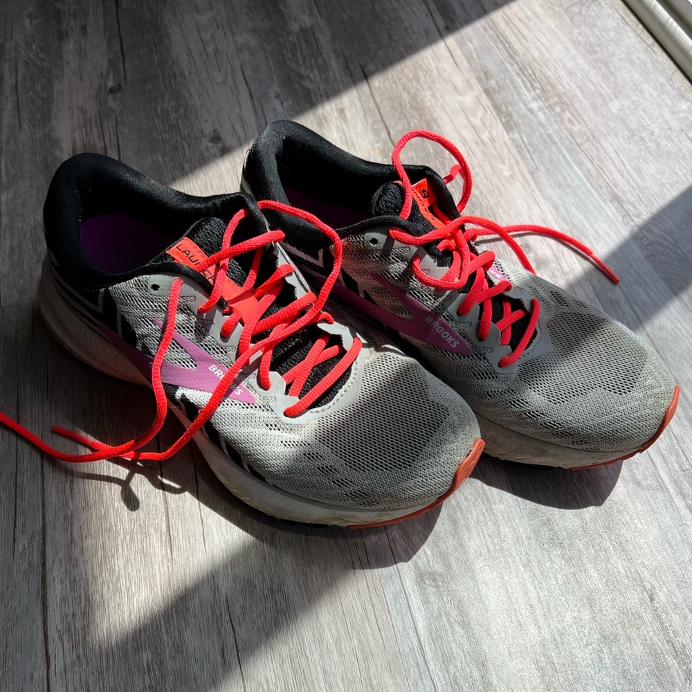 Brooks Launch 6